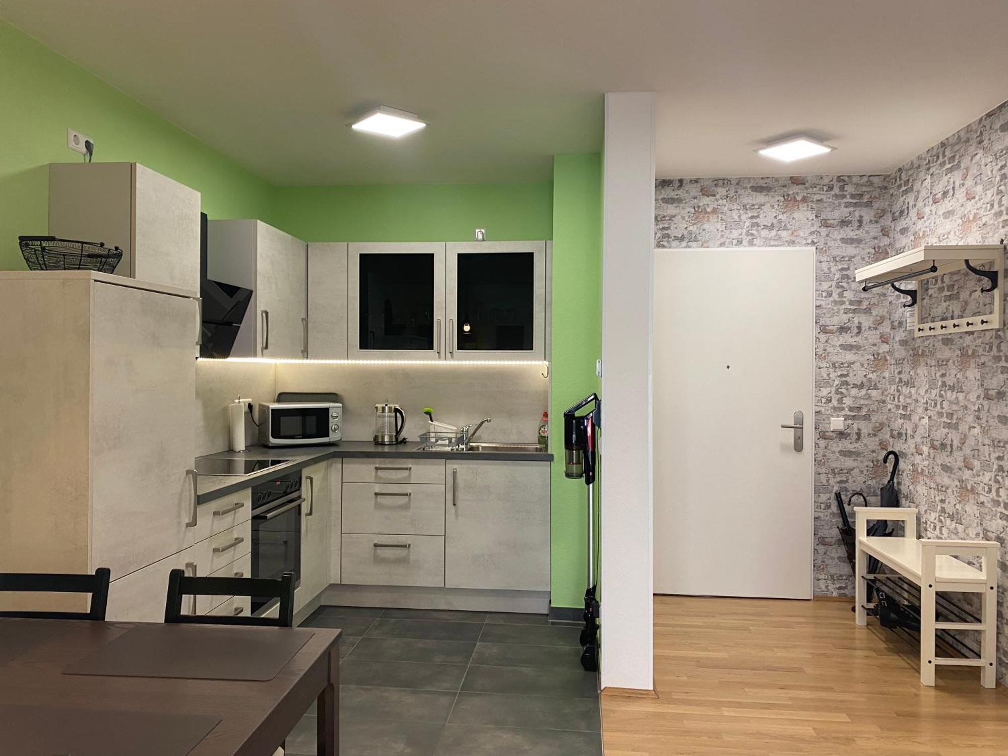 Schoenes 2 Zimmer Apartment Zentral Gelegen Pforzheim Esterno foto